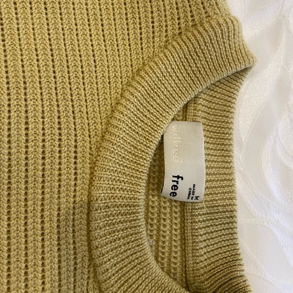 ‼️SOLD‼️Wilfred Lolan Sweater! - Picture 3 of 4
